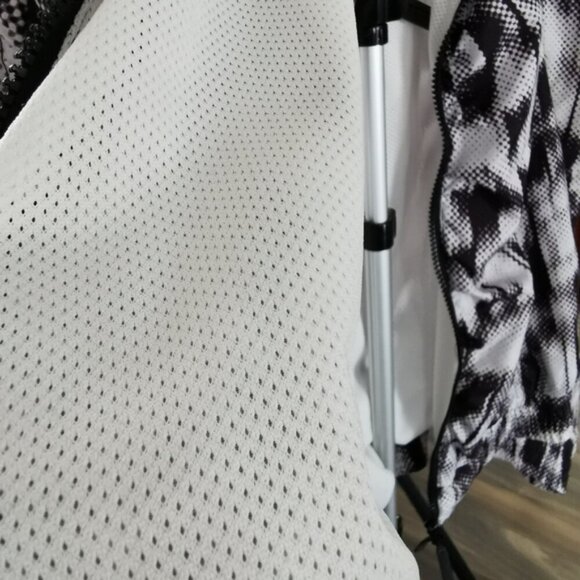 Calvin Klein Performance Abstract Print Windbreaker Jacket M - Picture 10 of 12